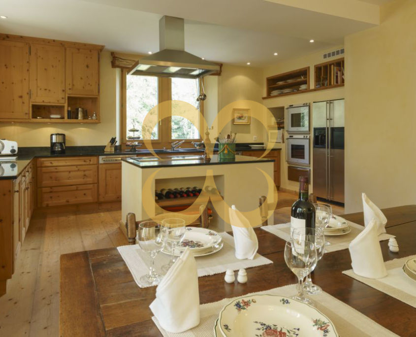 20160915-5032-1030x687