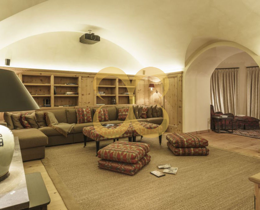 20160915-5038-1030x687