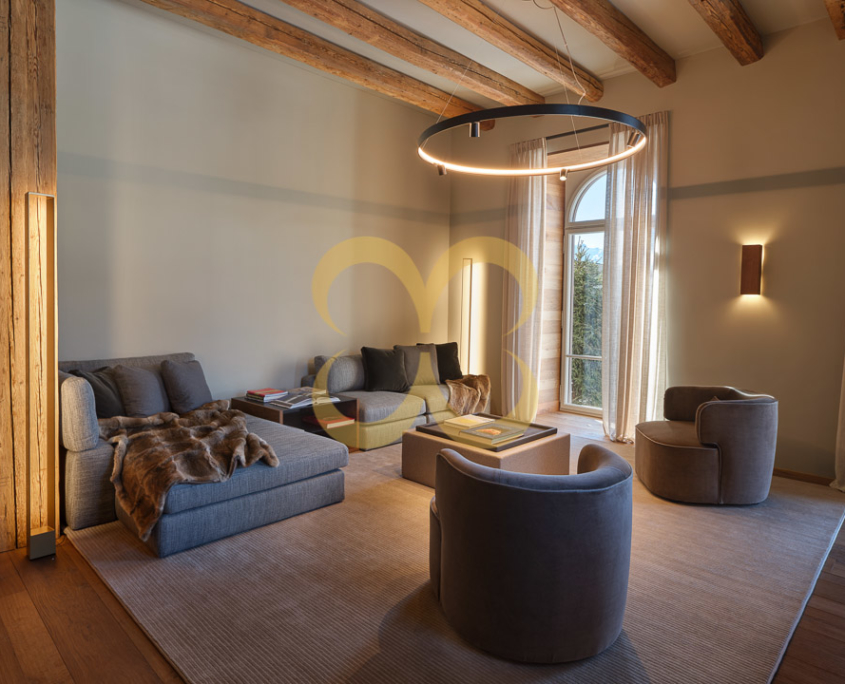 Wasescha_APT10_21_034