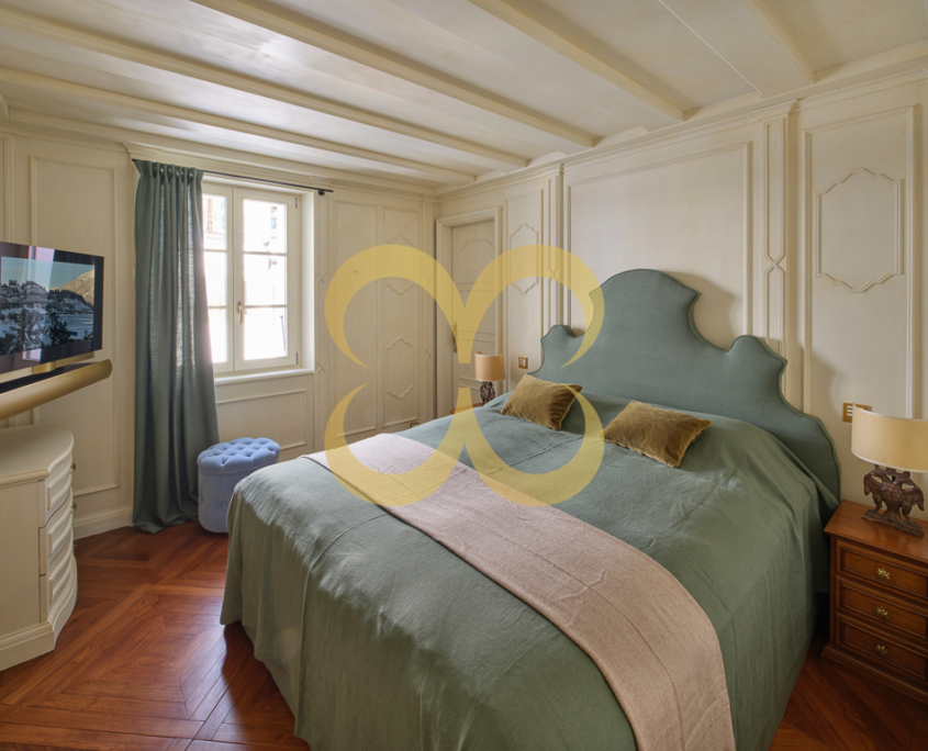 Wasescha_APT_White_35