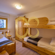 Wasescha_APT_SurlejCute_003